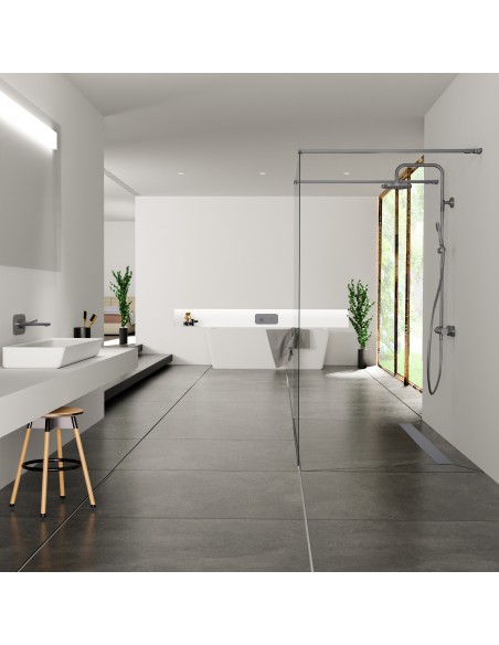Luxueuze Badkamer In Zwart - Wit Colourenschema Inclusief Inloopdouche In Het Midden Van De Ruimte - Solid Cover Side