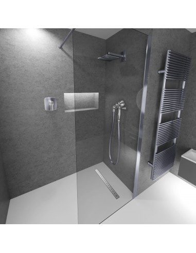 Moderne doucheruimte met grijze wanden en lichte microcement vloer, armaturen in Silver